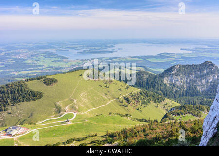 Chiemgauer Alpen, Chiemgau Alpi: baita Steinlingalm, cappella 'Maria, Königin des Friedens' all mountain Krampenwand, vista Foto Stock