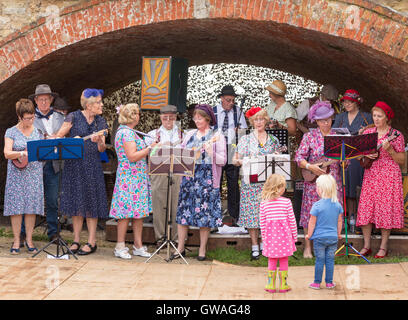 Villaggio in guerra Weekend a Stoke Bruerne Canal Museum, Northamptonshire, England, Regno Unito Foto Stock