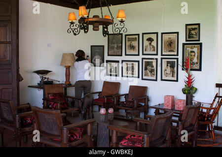 Hotel e cottage El delirio. Quindío, Colombia. Caffè colombiano crescente asse. Il caffè colombiano Regione, noto anche come il triangolo di caffè, è una parte del colombiano Paisa regione nella zona rurale della Colombia, famosa per la coltivazione e la produzione di una maggioranza di caffè colombiano, considerato da alcuni come il migliore caffè del mondo. Foto Stock