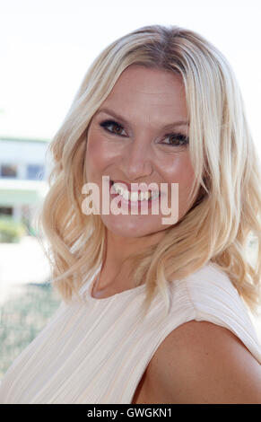 SANNA NIELSEN televisione ospitante e cantante Foto Stock