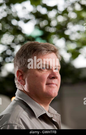 Ray Mears, l'inglese boscaiolo, istruttore imprenditore, autore e presentatore TV al Edinburgh International Book Festival. Edimburgo, Scozia. 29 Agosto 2016 Foto Stock