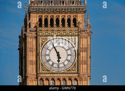 Big Ben Clock Tower, la Casa del Parlamento, il London, England, Regno Unito Foto Stock