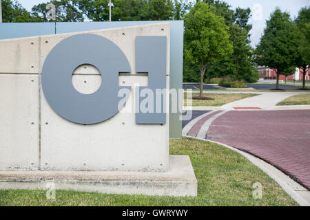 Un logo segno al di fuori della sede di Owens-Illinois Inc., in Perrysburg Ohio sulla luglio 16, 2016. Foto Stock