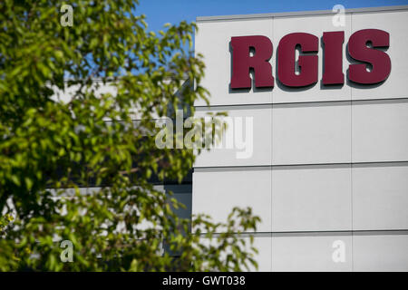 Un logo segno al di fuori della sede di RGIS Specialisti magazzino in Auburn Hills, Michigan, il 17 luglio 2016. Foto Stock