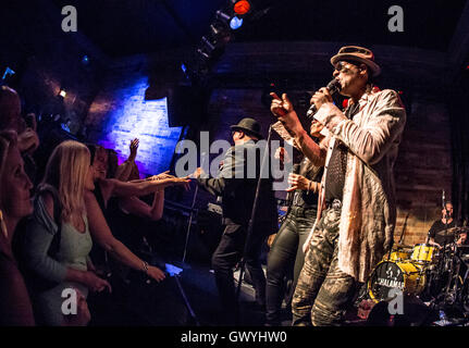 Shalamar eseguire live al Canvas Bournemouth offre: Jeffrey Daniel, Shalamar dove: Bournemouth, Regno Unito quando: 2 Giu 2016 Foto Stock