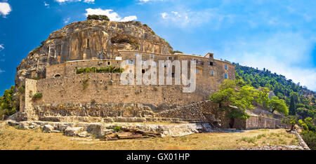 Pustinja Blaca deserto di pietra hermitage sull'isola di Brac, Dalmazia, Croazia Foto Stock