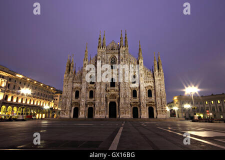 Un bel colpo del Duomo di Milano " il Duomo di Milano all'alba Foto Stock