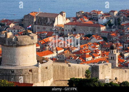 Mura di Dubrovnik e fort Minceta, Croazia Foto Stock