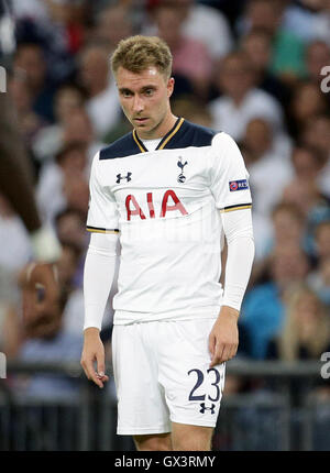 Tottenham Hotspur Christian Eriksen durante il match di Champions League di Wembley, Londra. Stampa foto di associazione. Picture Data: mercoledì 14 settembre, 2016. Vedere PA storia SOCCER Tottenham. Foto di credito dovrebbe leggere: Yui Mok/PA FILO Foto Stock