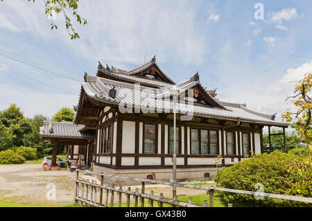 Edificio amministrativo per motivi di Yamato Koriyama e castello, Prefettura di Nara, Giappone. Ex biblioteca pubblica, eretto nel 1908 Foto Stock