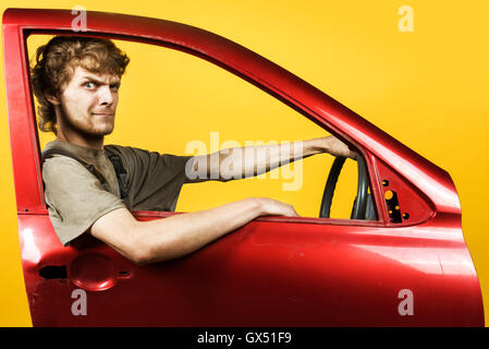 Bello meccanico grave giallo Foto Stock