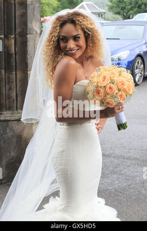 Attore britannico Martin Compston sposa actrice americano Tianna Chanel Flynn a Marr Hall di Bishopton dotate: Tianna Chanel Flynn dove: Bishopton, Regno Unito quando: 19 Jun 2016 Foto Stock