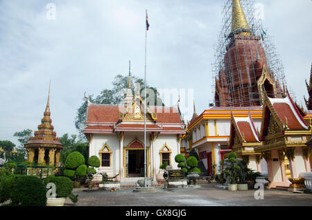 Wat Chang Hai Ratburanaram per persone visitare e pregare Luang Pu Thuat sulla luglio 13, 2016 in Pattani province del sud della Thailandia Foto Stock