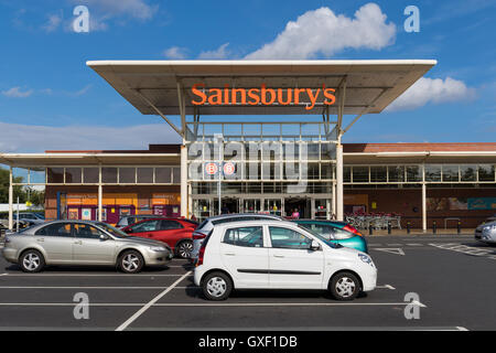 Sainsbury's supermercato negozio in Warrington, Cheshire, Regno Unito Foto Stock