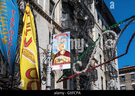 2016 Festa di San Gennaro, Mulberry Street, New York, Stati Uniti d'America Foto Stock