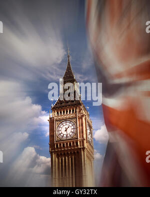 GB - LONDRA: Big Ben con Unione Jack Foto Stock