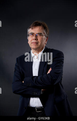 Jürgen Osterhammel, lo studioso tedesco e autore, a Edinburgh International Book Festival. Edimburgo, Scozia. Il 22 agosto 2016 Foto Stock