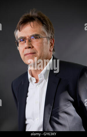 Jürgen Osterhammel, lo studioso tedesco e autore, a Edinburgh International Book Festival. Edimburgo, Scozia. Il 22 agosto 2016 Foto Stock