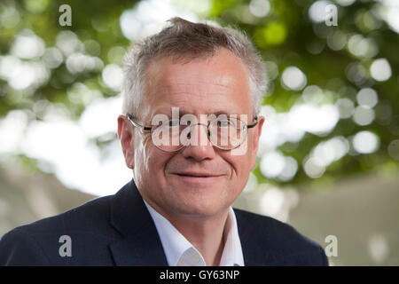 Murray Pittock FRSE, il British storico culturale, Bradley professore di letteratura e autore, , al Edinburgh International Book Festival. Edimburgo, Scozia. Il 22 agosto 2016 Foto Stock