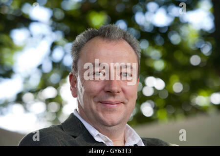 Jim Carruth, della Scozia rurale leader del poeta, poesia, scrittore, poeta laureato per Glasgow, a Edinburgh International Book Festival. Edimburgo, Scozia. Il 22 agosto 2016 Foto Stock