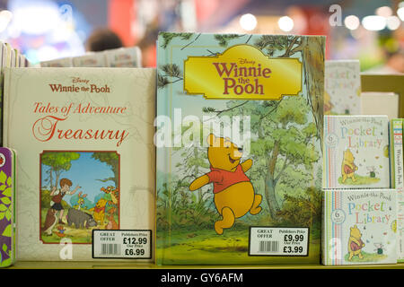 Winnie the Pooh libri in vendita Foto Stock