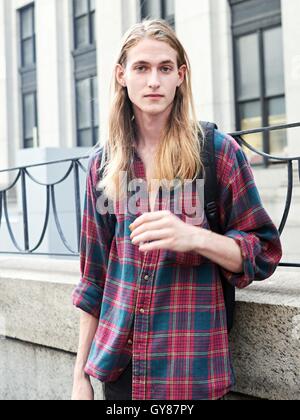 New York, Stati Uniti d'America. Xiv Sep, 2016. Anna Sui mostrano al di fuori di New York, Stati Uniti d'America il 14 settembre, 2016. © TopPhoto/Alamy Live News Foto Stock