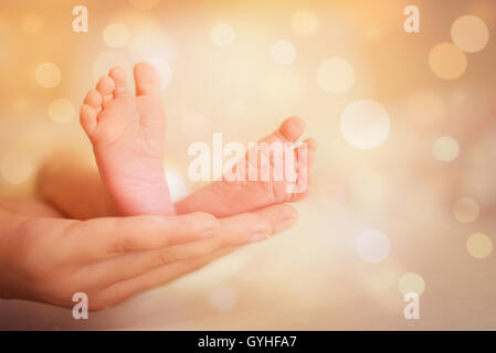 Madre feets attesa del neonato Foto Stock