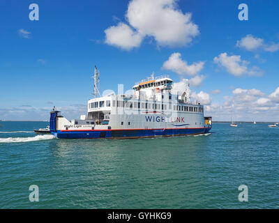 Yarmouth Isle of Wight Yarmouth a Lymington Wight Link traghetto per auto Foto Stock