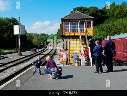 Bolton Abbey stazione ferroviaria, sulla Embsay e Bolton Abbey Steam Railway, North Yorkshire, Inghilterra, Regno Unito Foto Stock