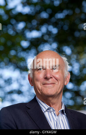 Sir John Vincent 'Vince' cavo, il British Politico e scrittore, all'Edinburgh International Book Festival. Edimburgo, Scozia. 24 Agosto 2016 Foto Stock