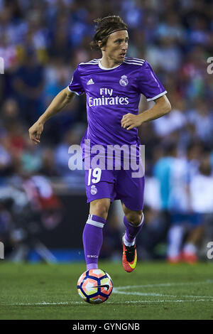 Barcellona, Spagna. Xviii Sep, 2016. Luka Modric (Real Madrid CF), durante la Liga partita di calcio tra RCD Espanyol e Real Madrid CF, all'Cornella-El Prat stadium di Barcellona, Spagna, domenica, settembre 18, 2016. Foto: S.Lau Credito: dpa/Alamy Live News Foto Stock