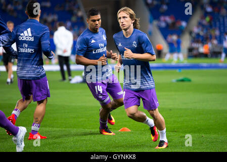 Barcellona - Sep 18: Luka Modric gioca in La Liga match tra RCD Espanyol e Real Madrid CF A RCDE Stadium il 18 settembre 2016 a Barcellona, Spagna. Credito: Christian Bertrand/Alamy Live News Foto Stock