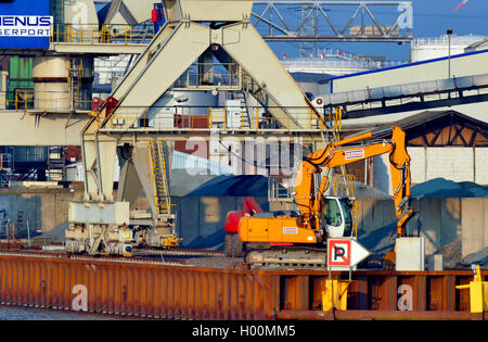 Prevenzione delle inondazioni nel porto di Brema, Groepelingen Kohlenhafen, Germania, Brema Foto Stock