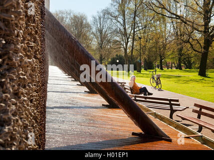 Opere di graduazione in giardini termali in primavera, in Germania, in Renania settentrionale-Vestfalia, Bad Sassendorf Foto Stock