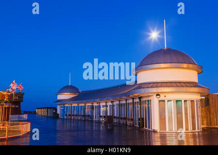 Inghilterra, East Sussex, Hastings, Hastings Pier Foto Stock