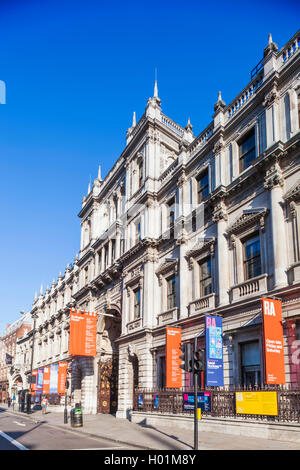 Inghilterra, Londra, Piccadilly, Burlington House, l'Accademia Reale delle Arti Foto Stock