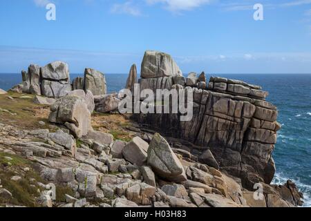 Insolite formazioni di roccia, Testa Peninnis, St Mary, isole Scilly, Inghilterra. Foto Stock