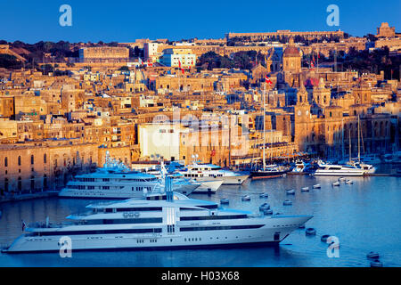 Vittoriosa nel porto di La Valletta, Malta Foto Stock