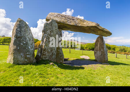 Pentre Ifan, neolitico camera di sepoltura, Pembrokeshire, Wales, Regno Unito, Europa Foto Stock