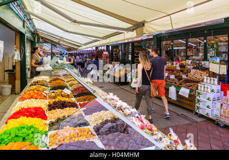 Bancarelle del mercato Naschmarkt, Linke Wienseile, Vienna, Austria Foto Stock