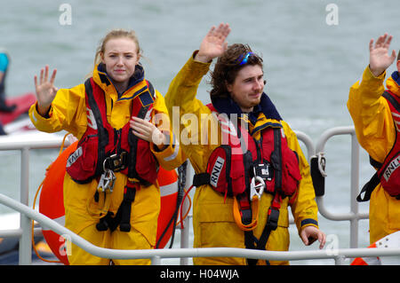 Scialuppa di salvataggio equipaggio Moelfre scialuppa di salvataggio giorno 2016 Foto Stock