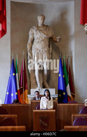 Roma, Italia. Xx Settembre, 2016. Virginia Raggi Roma xx Settembre 2016. Consiglio comunale Foto Samantha Zucchi Insidefoto Credito: insidefoto srl/Alamy Live News Foto Stock