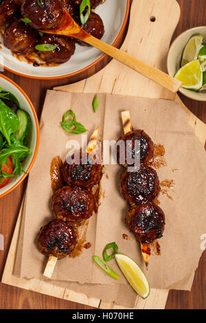 Le polpette di carne in salsa barbecue Foto Stock