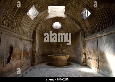 Bagni Stabian, antiche città di Pompei, Campania, Italia Foto Stock