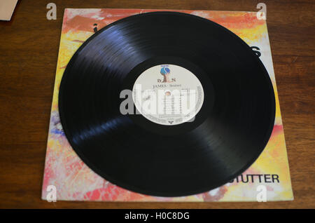 James album di debutto balbettare , registrare Foto Stock