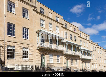 Edifici in stile georgiano in Charlotte Street, Bristol, Inghilterra, Regno Unito Foto Stock