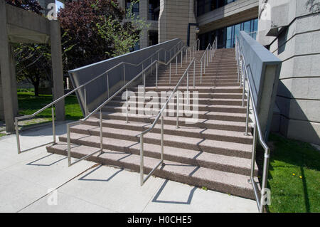 Scale fino a Fisher Rare Book Library presso l Università di Toronto Foto Stock