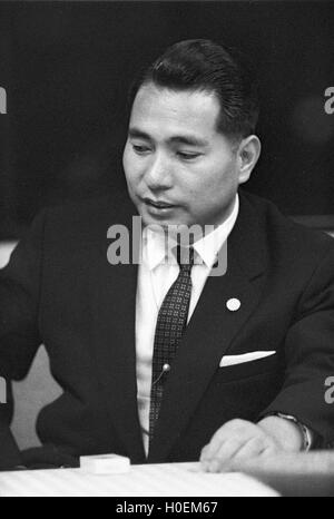 Daisaku Ikeda, ex presidente della Soka Gakkai, il controverso nuovo movimento religioso. Questa fotografia è stata presa nel luglio 1963 Foto Stock