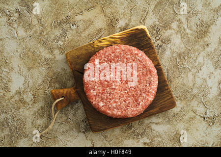 Hamburger di manzo patty Foto Stock