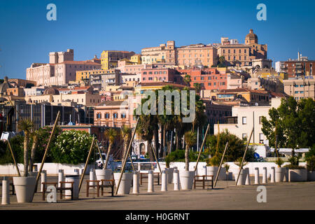 Vista di Cagliari, capoluogo della regione Sardegna, Italia. Foto Stock